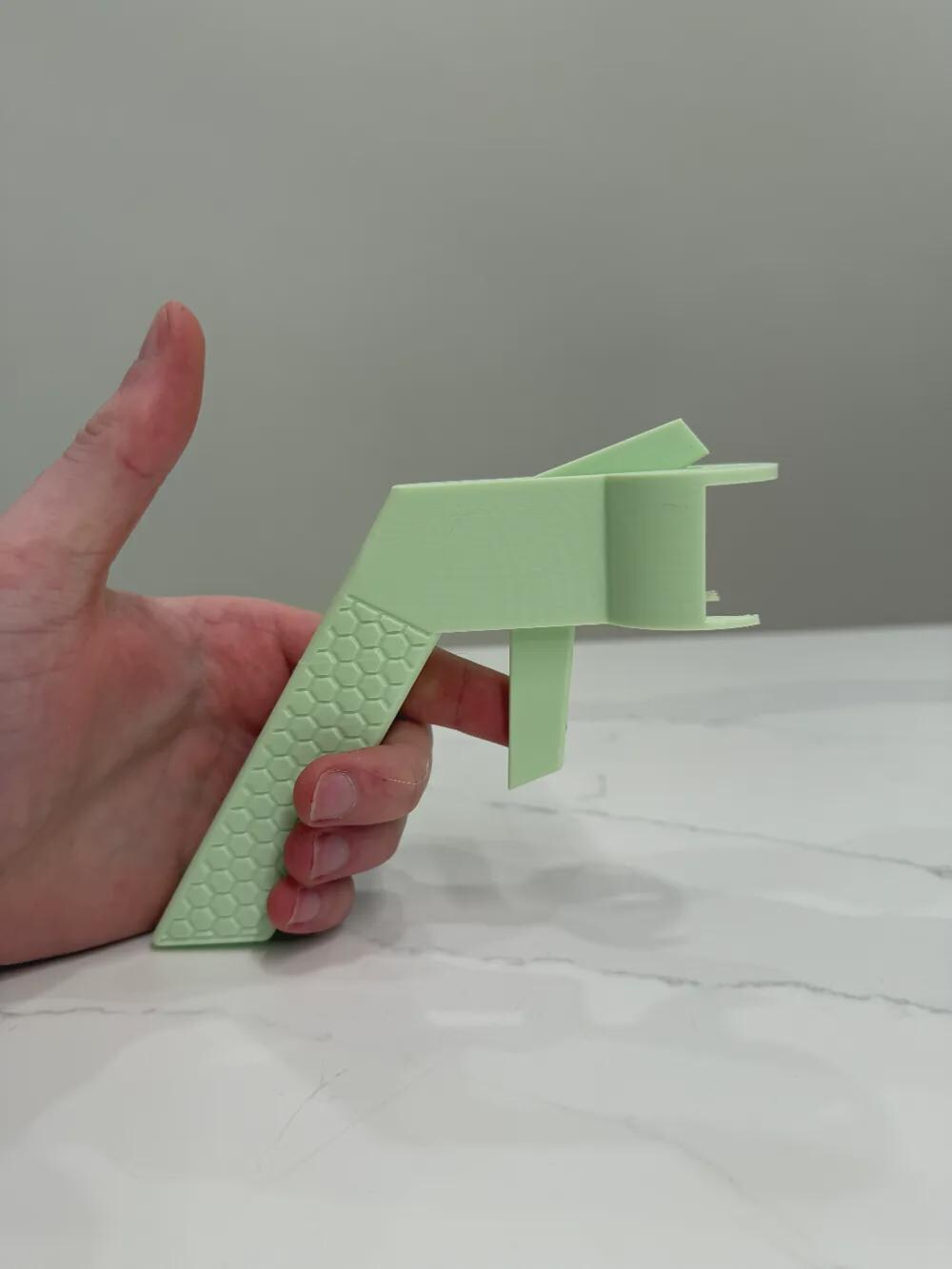 Spray Paint Trigger Handle | Aerosol Can Grip | 3D Printed Spray Can Handle | Comfort Paint Sprayer Tool | Graffiti Art Tool (Black)